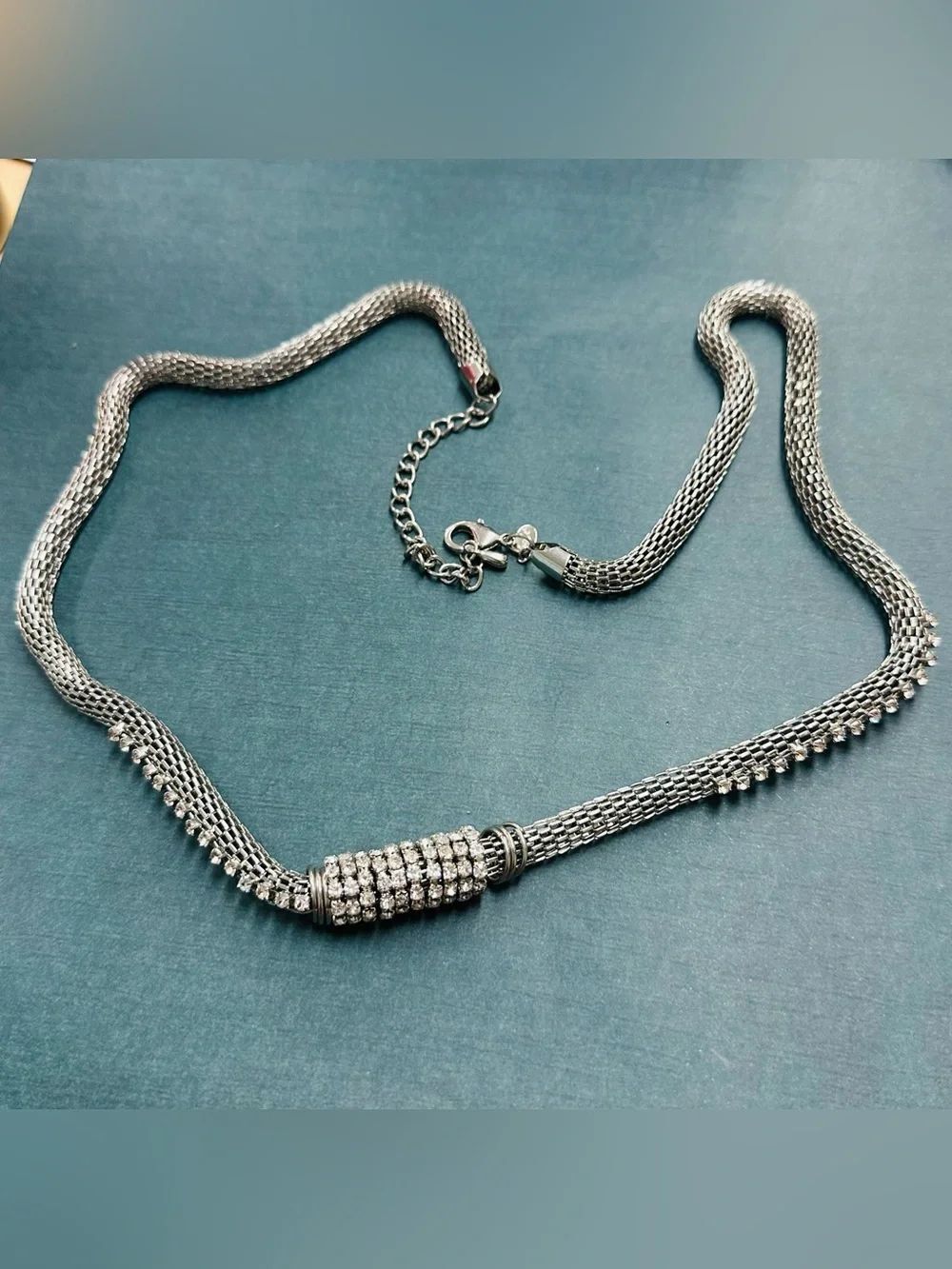 Chicos Silver Mesh Clear Crystal Necklace B12